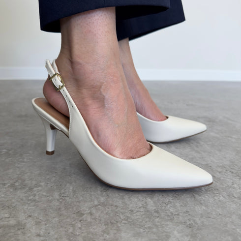 Scarpin Slingback Vizzano Off White Salto 7cm