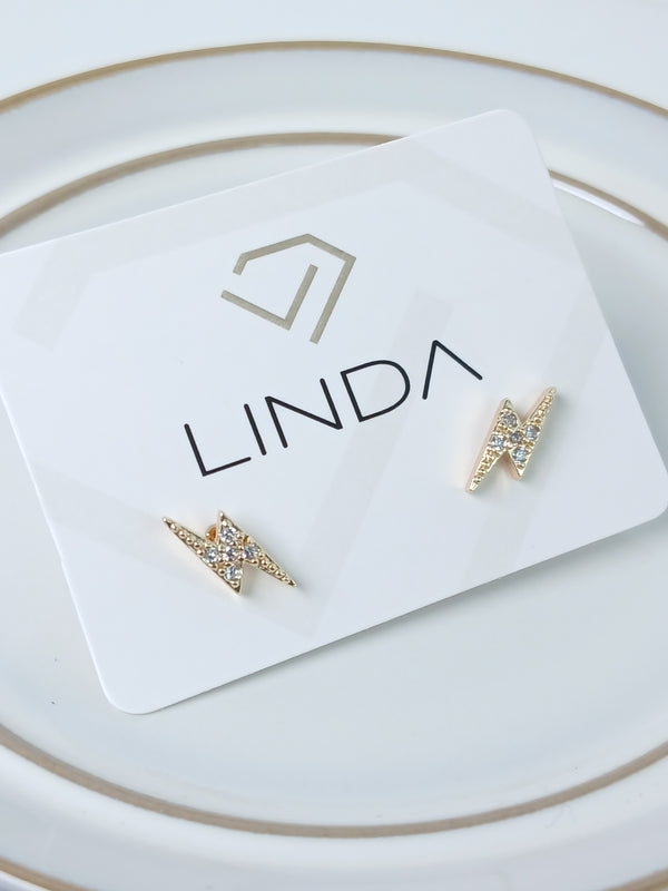 雷のクレヴェイジャドピアス