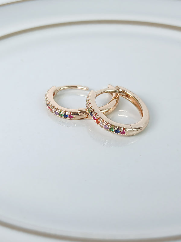 パヴェフープピアス