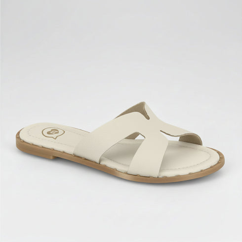Molekinha Off White Flat Sandal