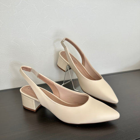 Slingback Beira Rio Creme Verniz Salto 5cm