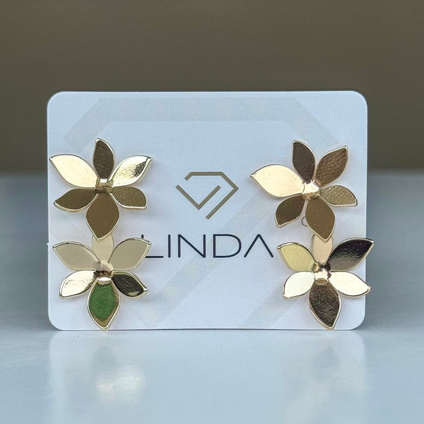 ダブルフラワーピアス