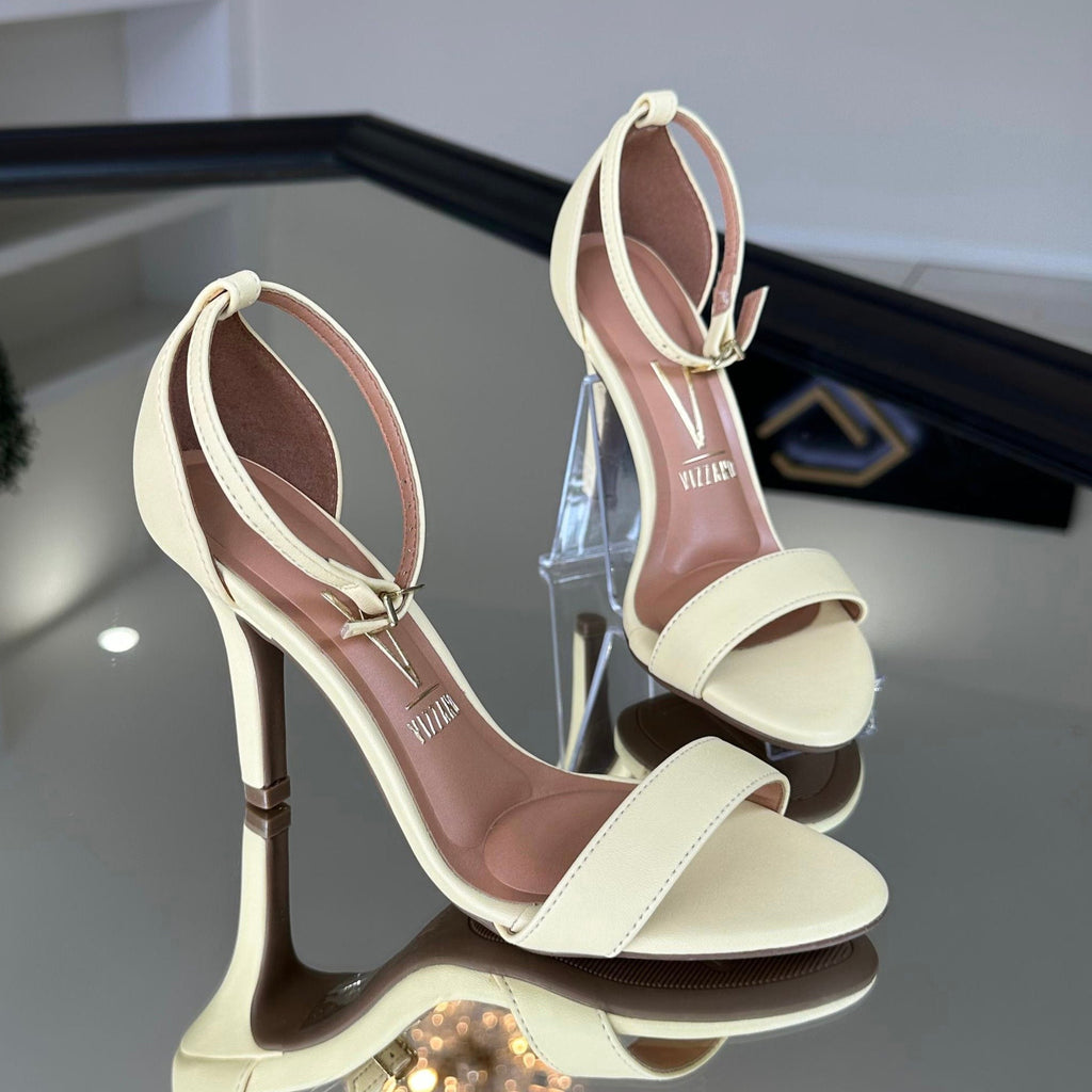 Sandália Clássica Vizzano Amarelo