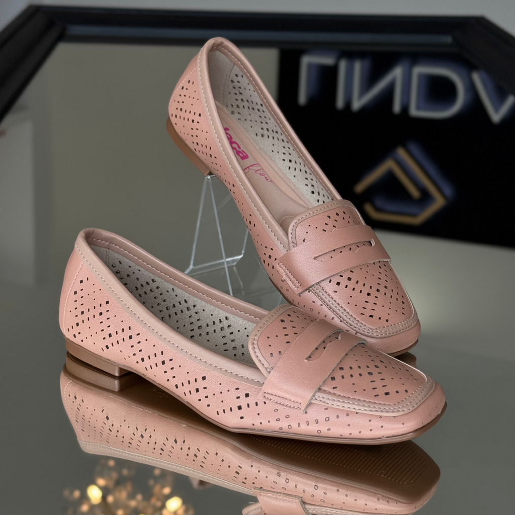 Sapato Moleca Microperfuros